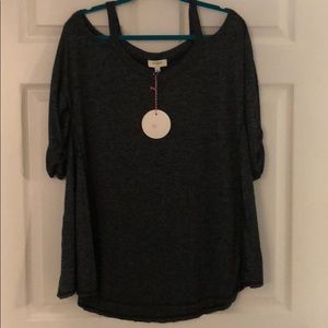 Umgee black and gray Large top